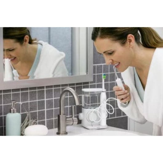 Idropulsori Waterpik CC-04 Tecnologia a pulsazione 10 Intensita 7 Ugelli