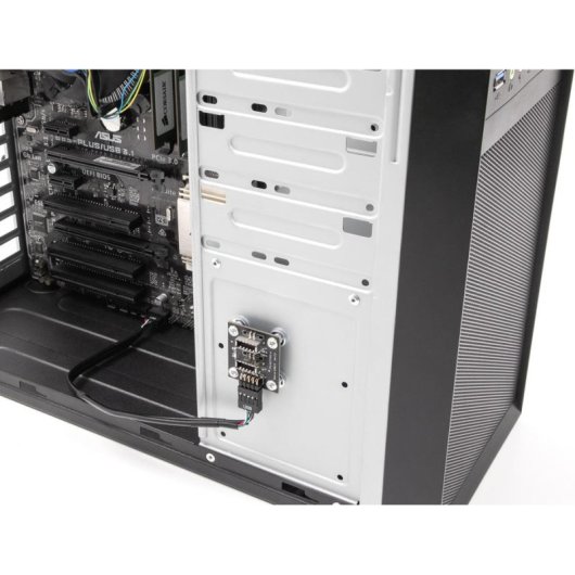 Adaptateur Delock 67176 USB 9 broches vers USB Type-E magnétique interne