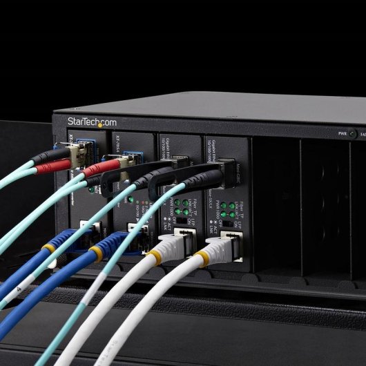 Châssis rack StarTech MCM7-MEDIA-CHASSIS 7 slots ventilation active TAA