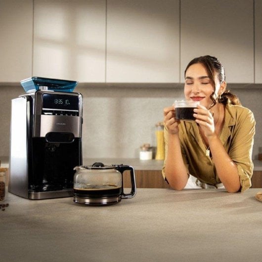 Filterkaffeemaschine Cecotec Coffee 66 Grind & Brew 1,5L 12 Tassen Kegelmahlwerk 7 Stufen