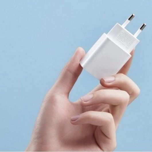 Cargador de pared Xiaomi Mi 20W Charger USB-C compacto carga rápida