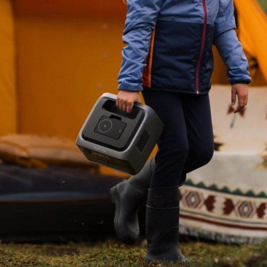 Estación de energía EcoFlow River 3 Plus 286Wh 2 puertos AC y 3 puertos USB Batería Li-ion Pantalla LCD Compatible UPS