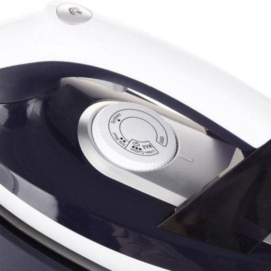 Station de repassage Emerio SG-123562 2200W 5,5 bar semelle céramique 1,5L violet