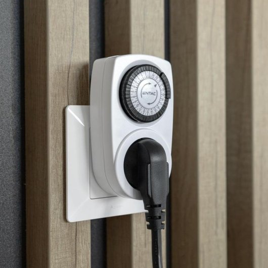 Adaptador Entac EMT24-1E mecânico 230 V 16 A 3680 W branco preto
