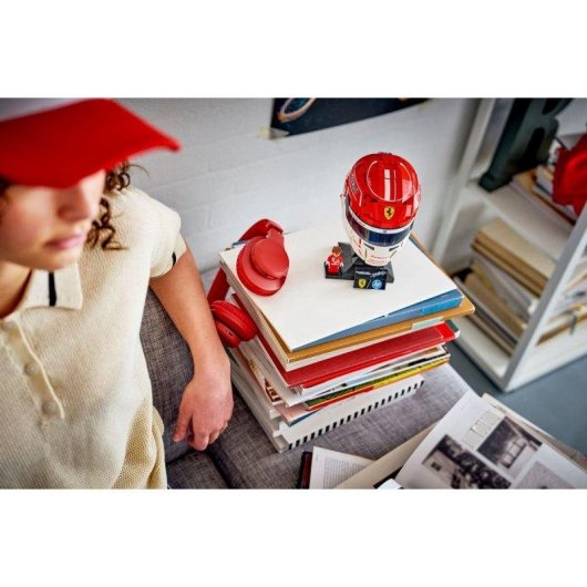 LEGO Editions Scuderia Ferrari HP Casco Charles Leclerc 43014 886 piezas