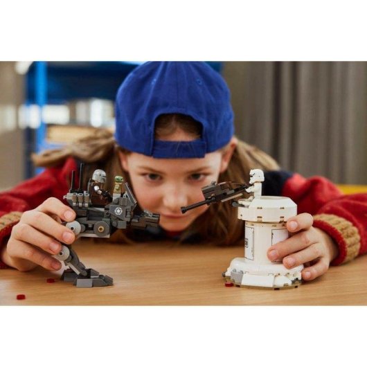 LEGO Star Wars Ataque del AT-RT 75444 297 piezas