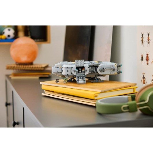 LEGO Star Wars Nave Estelar Anzellana 75445 701 piezas