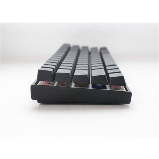 Teclado Ducky Mecha Pro SF mecánico con switches MX Black y RGB personalizable