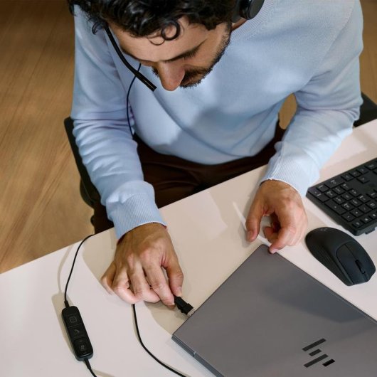 Auriculaires Poly Mission 425 filaires USB-C et USB-A avec réduction de bruit, noir