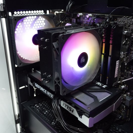 PcCom Ready Intel Core i5-12400F / 32GB / 1TB SSD / RTX 5060 Ti 16GB V2 / Windows 11 Home