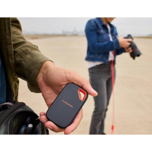 Disque Dur SanDisk Extreme Portable 2TB SSD USB 3.2 Gen 2x2 2000MB/s Rouge Bleu