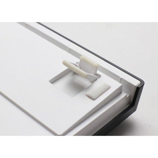 Teclado Ducky Zero 6108 mecânico hot-swap RGB switches CHERRY MX2A Brown