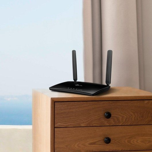 Router TP-Link TL-MR6400 4G LTE 300 Mbps Banda Única 2,4 GHz Antenas Desmontables