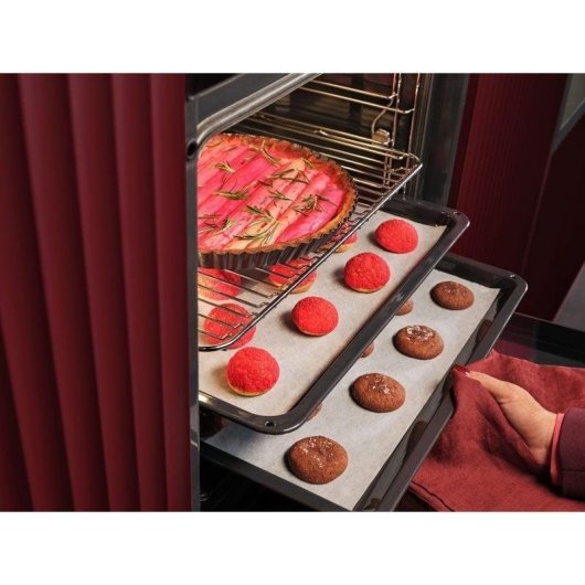 Horno Multifunción AEG Series 5000 OU5PB43PM 72L 60cm Pirolítico A++ con WiFi y AirFry Acero inoxidable