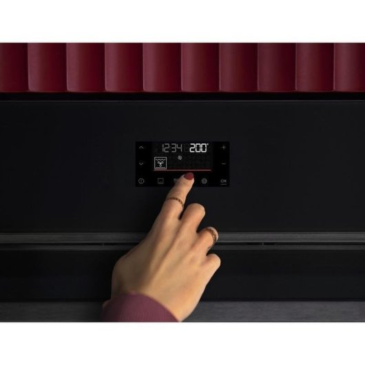 Horno Multifunción AEG Series 5000 OU5PB43PM 72L 60cm Pirolítico A++ con WiFi y AirFry Acero inoxidable