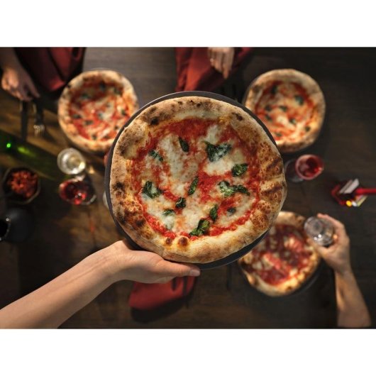 Horno Eléctrico AEG Series 7000 TX7PB631SB 72L Pirolítico con WiFi y SteamCrisp