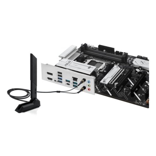 Carte mère ASUS B650E MAX GAMING WIFI B650 Socket AM5 DDR5 ATX WiFi 6E RGB