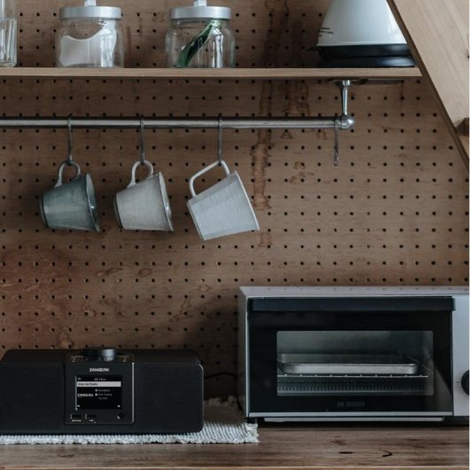 Rádio Sangean WFR-32 Wi-Fi Bluetooth LCD Spotify Madeira Preta