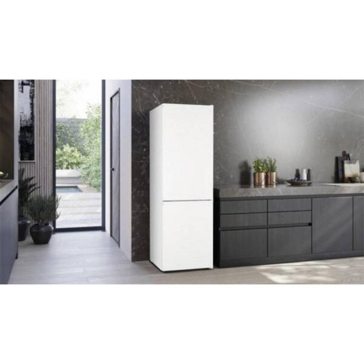 Frigorífico Combi Siemens KG36NVWCG No Frost 186cm 321L C Blanco