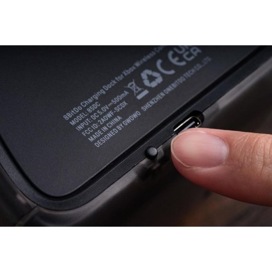 Station de Charge Xbox 8BitDo Magnétique USB-C Batterie 1100mAh