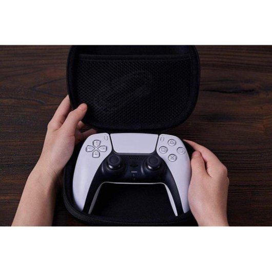 Estuche 8BitDo Travel Case para mandos de Nintendo Switch, PlayStation 4, PlayStation 5, Xbox One Negro EVA