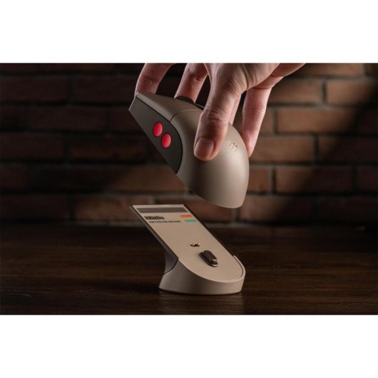 Rato 8BitDo Retro R8 C64 Base Carregamento DPI 26000 Bluetooth