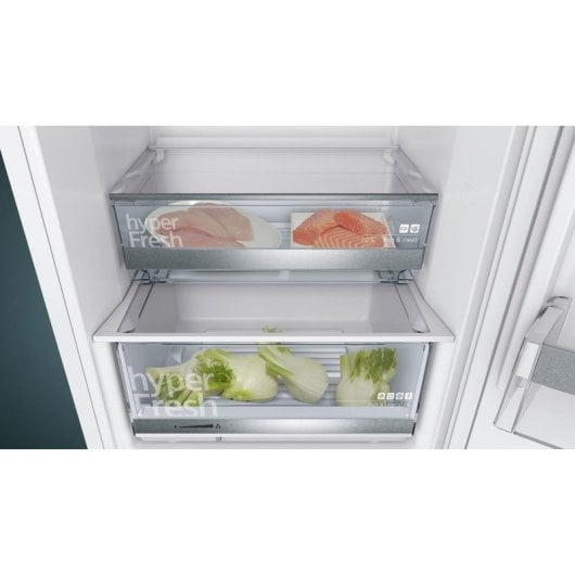 Frigorífico Combi Siemens iQ500 KG39EAWCA Defrost 201cm 343L C Bianco
