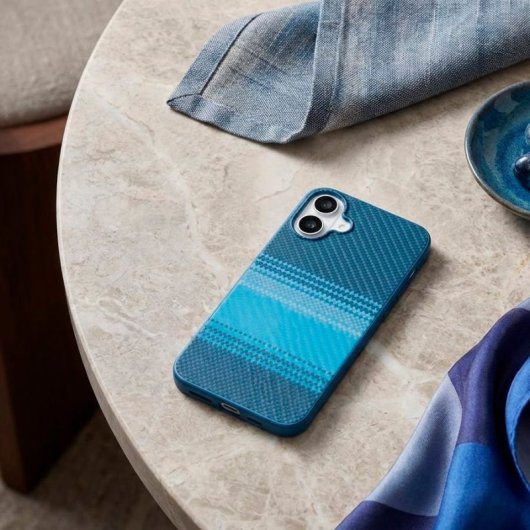 Funda Carbono Para Iphone 16 Plus