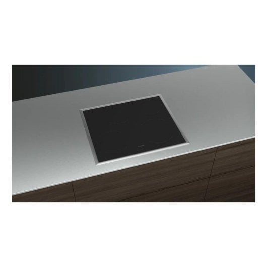 Cuisinière Siemens iQ300 EQ521KA11 induction 4 zones four 71L noir