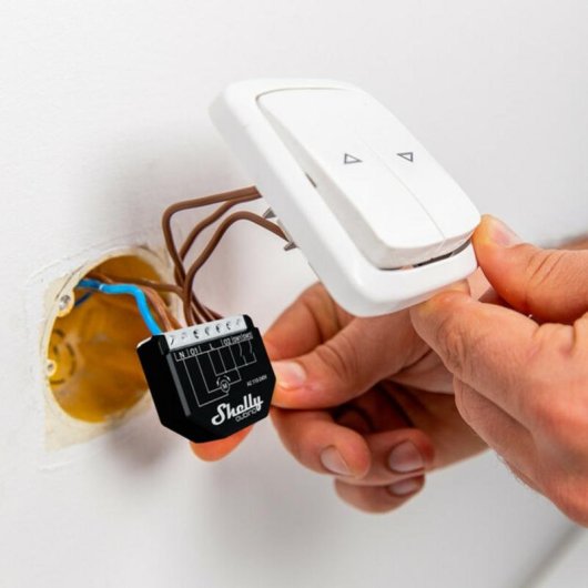 Relé Wi-Fi Shelly Qubino Wave Shutter Control persianas Empotrable Monitorización energía