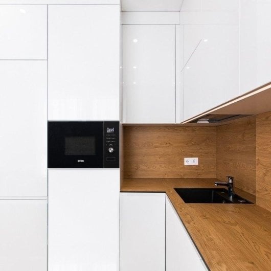 Microondas Svan SMWI2800DGN 20 Litros 800W con Grill y Auto Cooking