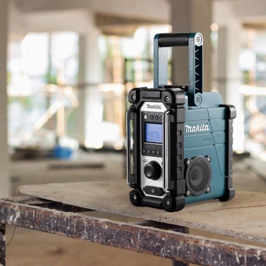 Radio Makita DMR116 Digital AM FM 37h Laufzeit IP64 Turquoise