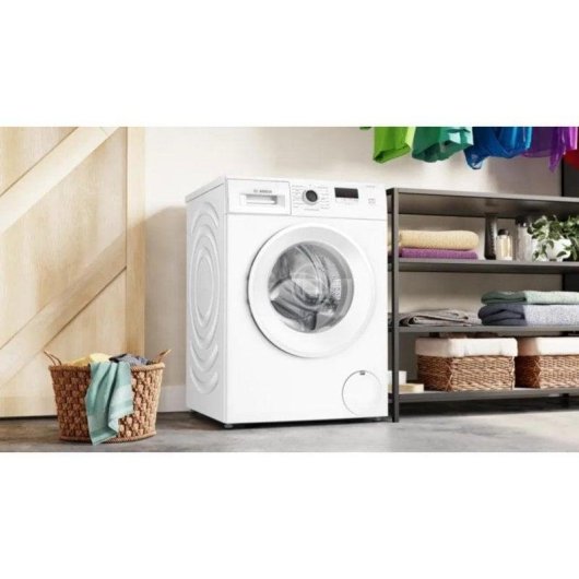 Lavadora carga frontal Bosch Serie 2 WGE02420 7 kg 1400 rpm clase A blanca