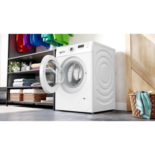 Lavadora carga frontal Bosch Serie 2 WGE02420 7 kg 1400 rpm clase A blanca