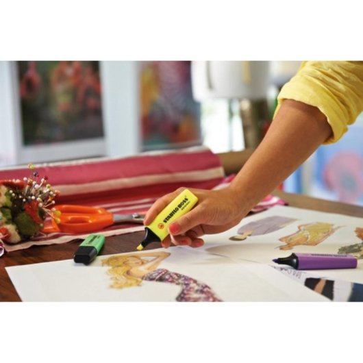 Marcador STABILO BOSS ORIGINAL Lilás Ponta de Cinzel Recargável