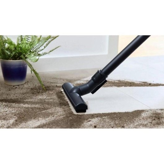 Aspirapolvere con Sacco Bosch Serie 4 BGD38RD1H 600W 4L Microfiltrazione Rosso