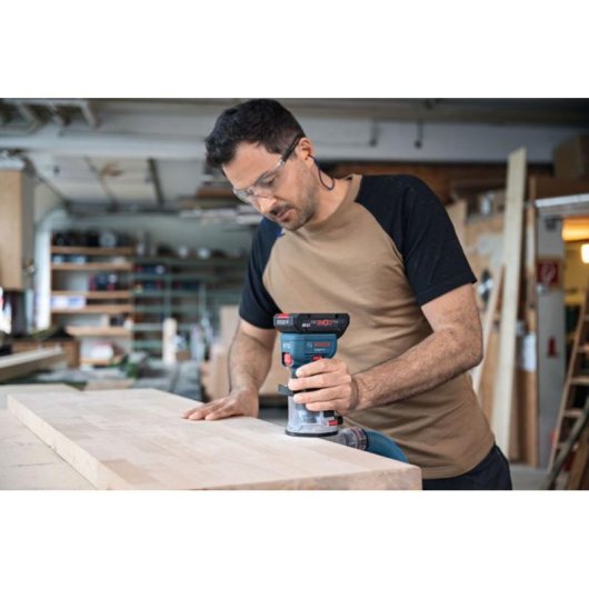 Fresadora Bosch GKF 18V-8 30000 RPM Negro/Azul