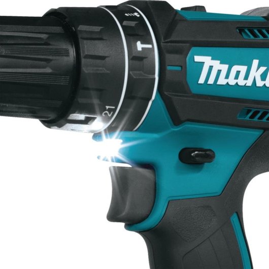 Taladro Percutor Makita DHP482RFX9 18V Sin Escobillas