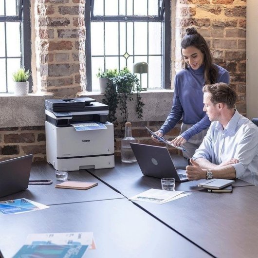 Multifunzione Brother DCP-L8630CDW Laser Colore WiFi Duplex A4 Scanner ADF