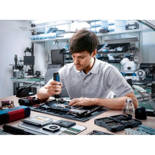 Berbequim reto Bosch GO Professional 396 RPM 5 Nm bateria 2 Ah