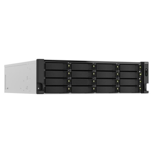 Serveur NAS rack QNAP 22 baies Xeon E-2378 64GB DDR4 10GbE QuTS hero