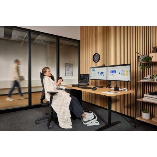 Teclado Kensington Pro Fit Ergo KB675 EQ TKL membrana inalámbrico ergonómico recargable