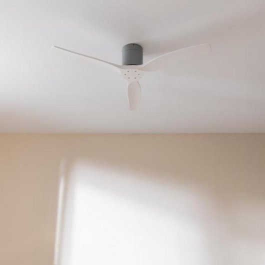 Ventilador de techo Cecotec EnergySilence 5400 40W Silencioso 6 velocidades Luz Temporizador Mando a distancia