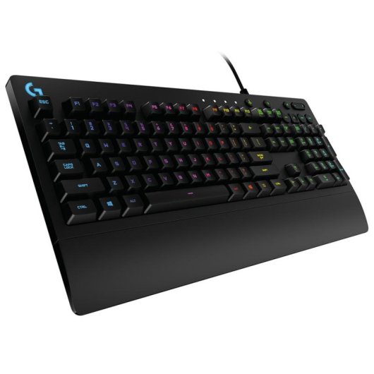 Teclado Logitech G213 Prodigy de membrana con RGB y reposamuñecas ajustable