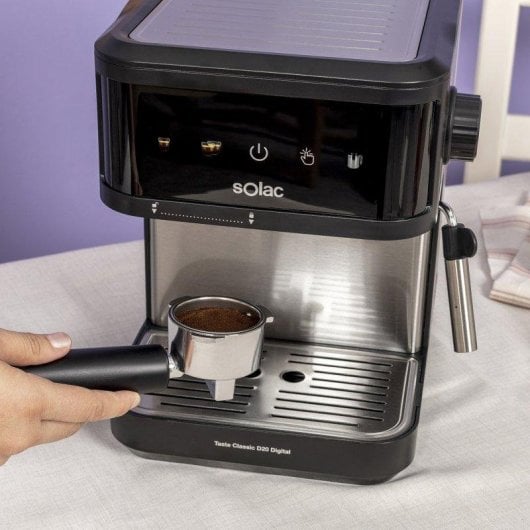 Cafetera Espresso Solac Taste Classic D20 1,8 L 20 Bares 850 W con vaporizador y control táctil