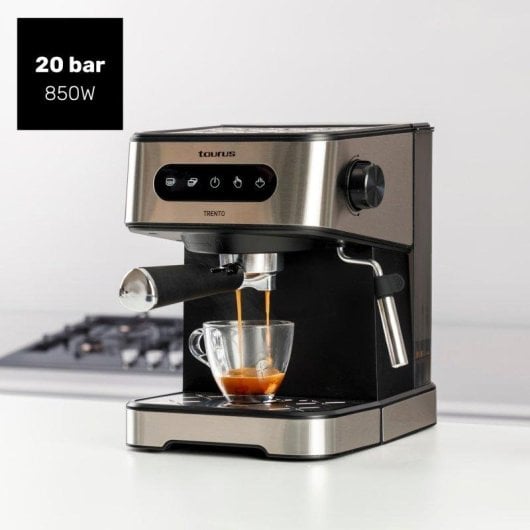 Cafetera Espresso Taurus Trento 1,5 L 20 Bares con panel táctil y vaporizador