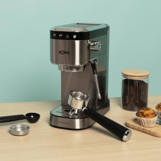 Cafetera Espresso Solac Taste Slim D20 Inox 1L 20 Bares con vaporizador y controles táctiles