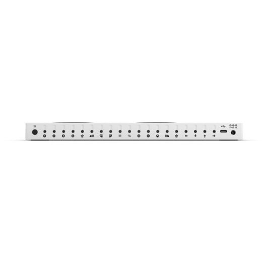 Mando Adaptativo Xbox Microsoft para Xbox y PC con Conectividad USB y 3.5 mm