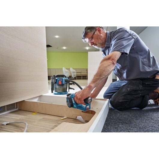 Cepillo eléctrico manual Bosch GHO 12V-20 Professional 14500 RPM batería