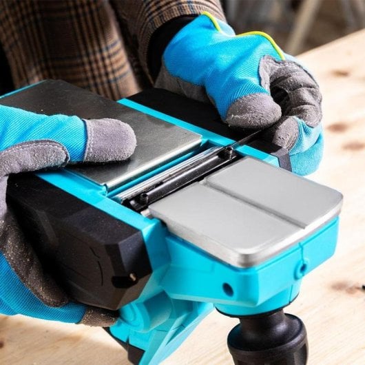 Cepillo eléctrico Makita Fast&Clean 3000 Agile con cable de 3 metros y bolsa de recogida